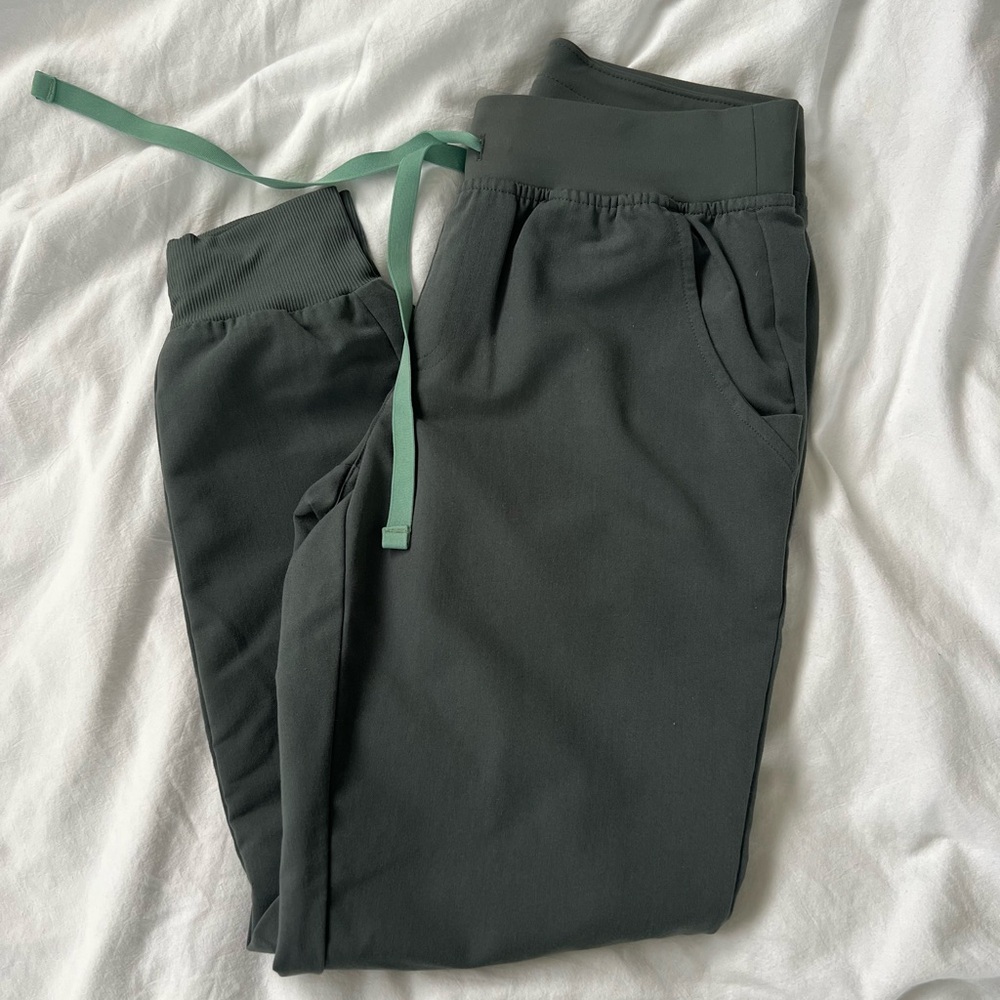 Figs Bonsai Womens Zamora Joggers